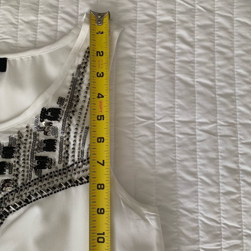Jessica Simpson Tank Top Women’s M White Silver Blouse Sequin Beaded Sleeveless - Picture 11 of 16